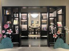 -梵克雅宝(国贸商城店)