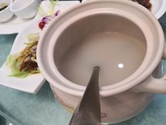 -六和聚传统烤鸭.天津菜(和平店)