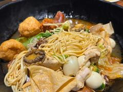 -万记麻辣烫国展总店