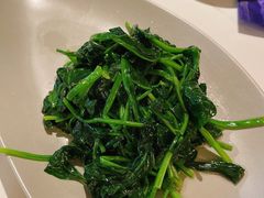 清炒季节时令蔬菜-麻六记(新天地店)