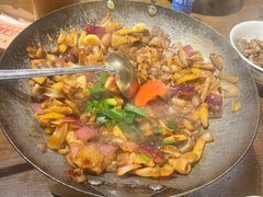 -富正毅三下锅·湘西韵味(天门山索道店)
