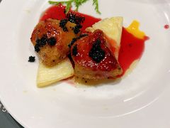-金马门国际美食百汇(珞喻路店)