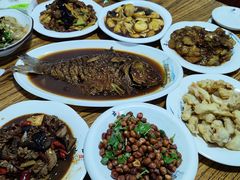 -红实家常菜(静安里店)