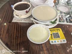 -周大娘牛乳(旧寨古村总店)
