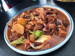 -撒拉人家.酸菜牦牛肉火锅