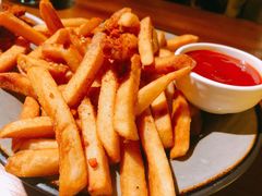 -MARU玛露音乐餐厅(前滩世贸店)