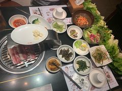 -本家韩国烤肉(财富大厦店)