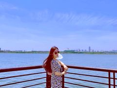 -郑东新区龙湖公共艺术中心