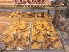 -红星前进面包牛奶公司(五道口购物中心店)