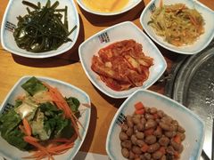 -唯成•韩国炭火烤肉 유성고기