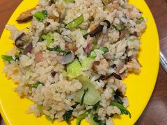-舒蔡记生煎菜饭(云南中路店)