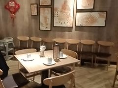 -必胜客(华地店)