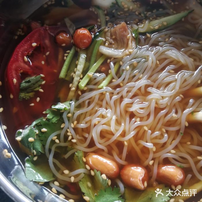 杨记齐齐哈尔烤肉(总店)朝鲜冷面图片
