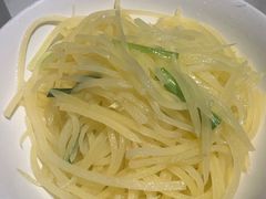 醋溜土豆丝-老街鱼嘴巴(坡子街老店)