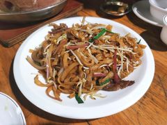 乾炒牛河-雄伟美食(高沙中街店)