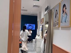-海马体照相馆(万菱汇店)