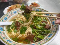 -金杨拉面王小吃面馆·牛三宝面·红烧牛肉粉