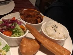 -WOLFGANG PUCK KITCHEN & BAR(迪士尼小镇店)