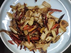 -滇铺子(欣都龙城店)