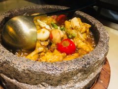 石锅美蛙-佬麻雀·新湘菜(珠海金发购物中心店)