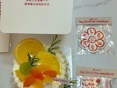 -花花卷卷·鲜食蛋糕(泉屋店)