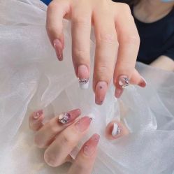 -Nail Me美甲美睫