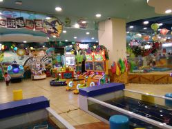 -万达宝贝王(南昌西湖店)