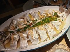 -蜜桃餐厅·伴山(绿宝广场店)