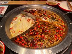 -谭公鱼头·鲜鱼火锅·小龙虾·江湖菜(秀沿路店)