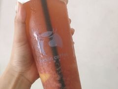 桃桃山雾乌龙-瑞幸咖啡(番禺永旺梦乐城店)