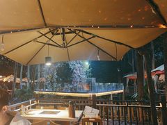 -二荆条·蜀鲜汇城市森林火锅