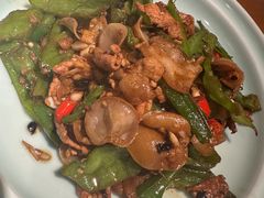 辣椒炒肉-湘与香缘·湖南菜(王府井北京市百货大楼店)