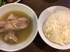 -松發肉骨茶(先得坊店)