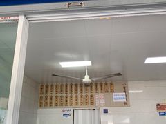 -小董骨汤馄饨店(通扬路店)