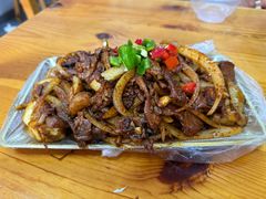 -老周炒拨拉(甘州总店)