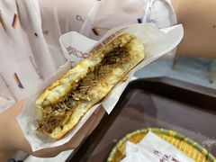 牛肉烧饼普通版-穆得·老周家牛肉烧饼(普利街店)