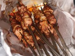 羊肉大串-街角等你.大连海鲜烧烤.经典铁板海鲜串(西安路店)