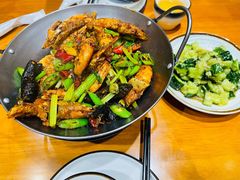 干锅虾-树根餐厅(招远路店)