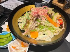 -山川小町·极番烧肉(新地假日广场店)