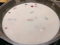 -煲宫猪肚鸡(昆山金鹰国际购物中心店)