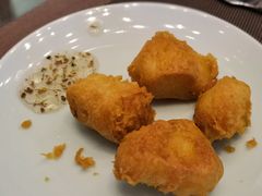 -飨食汇全日制餐厅·昆山皇冠假日酒店(九方店)