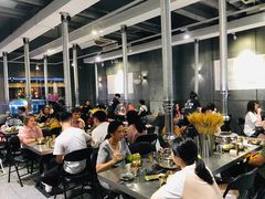 大堂-本炙炭烤·蒲烧活鳗料理店(金沙洲店)