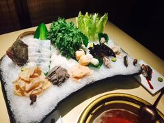-余欢领鲜火锅(新街口店)