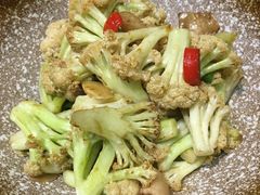 花菜-京味民福烤鸭店(建设四马路店)
