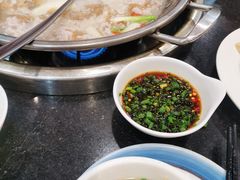 -老来福·非遗酸汤兔(凯旋路店)