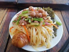 凉拌菜拼盘-70後铁锅炖(坡博总店)