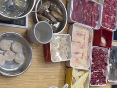 -杨老板·海鲜集市火锅·鲜切牛肉(中防万宝店)