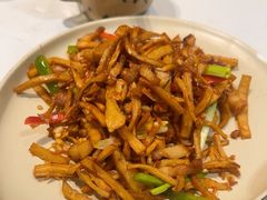 -鹿港小镇(金虹桥国际中心店)