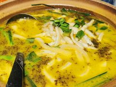 酸蚂蚁炖牛肚-福照楼汽锅鸡·云南菜(护国路店)