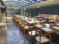 -BLU 全日制餐厅(上海安曼纳卓悦酒店)